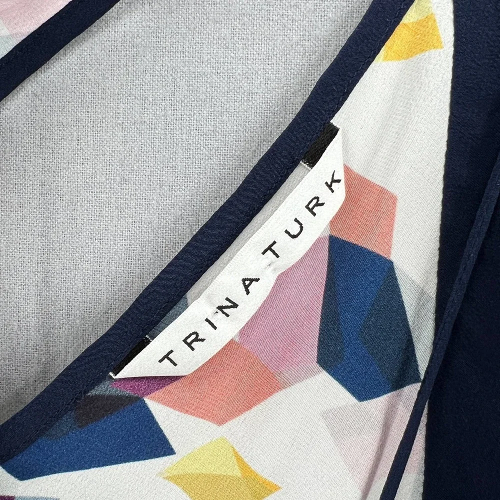 TRINA TURK Shirt Womens Small White Navy Silk Top Multicolored Geo Print Halter - Picture 9 of 9